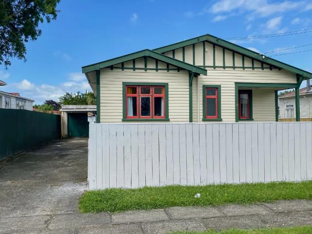 House for rent in Wanganui District