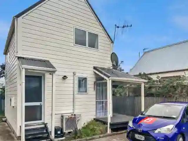 House for rent in Wanganui District