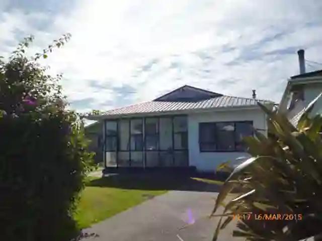 House for rent in Fairdown, West Coast