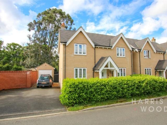 House for rent in Dale Hill, Essex