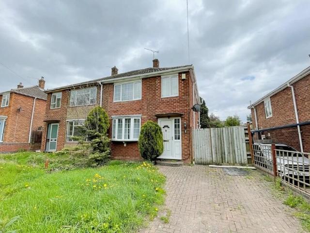 House for rent in Overslade, New Bilton