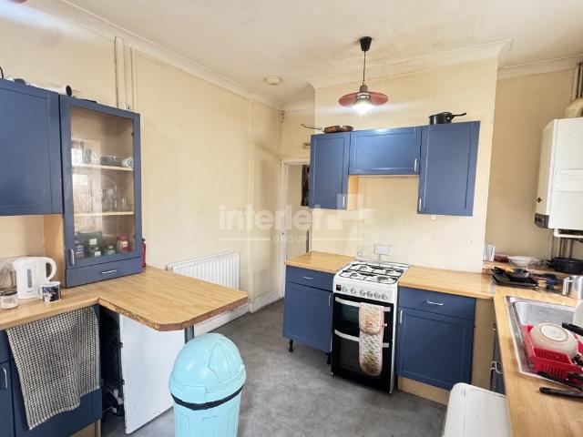 House for rent in Plasnewydd, Falcon Lodge