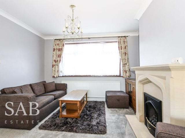 House for rent in London Borough of Ealing, Greenford