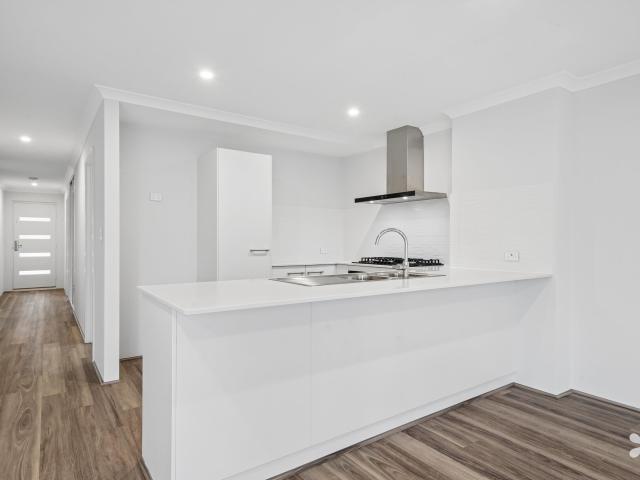 House for rent in Aubin Grove, Western Australia