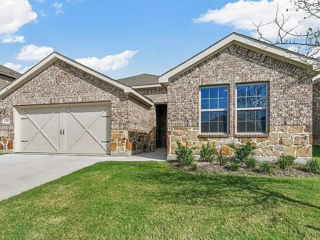 House for rent in Aubrey