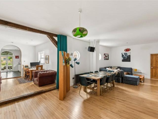 House for rent in Stoke Newington, Greater London