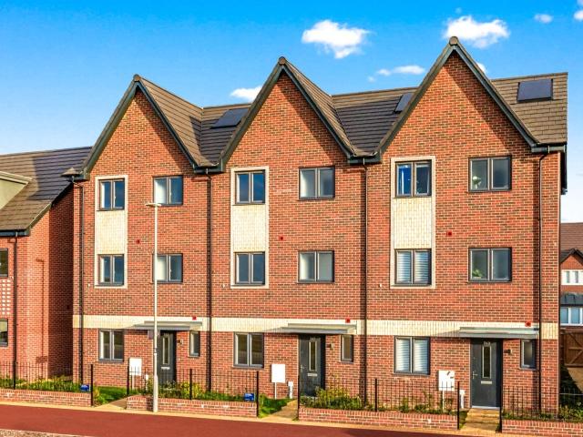House for rent in Whitehouse, Milton Keynes