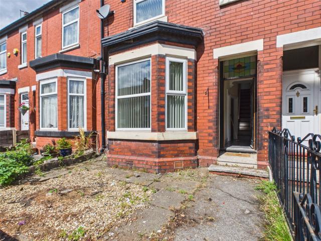 House for rent in Barton upon Irwell, Salford