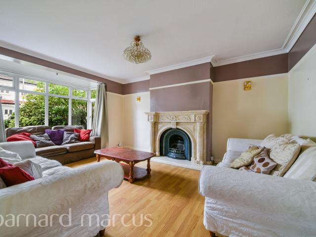 House for rent in Furzedown, Greater London