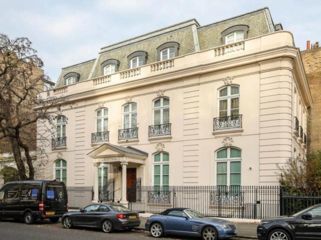 House for rent in Belgravia, Greater London