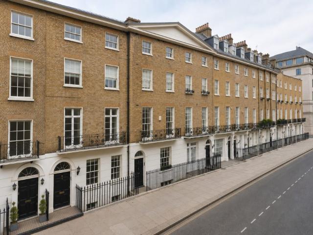 House for rent in Belgravia, Greater London