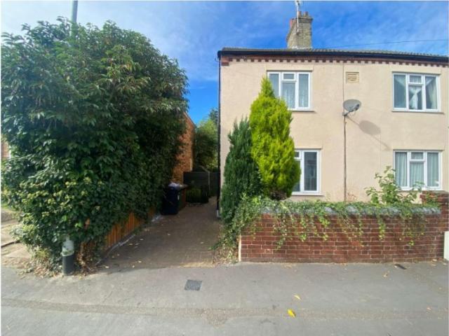House for rent in Netherton, Peterborough