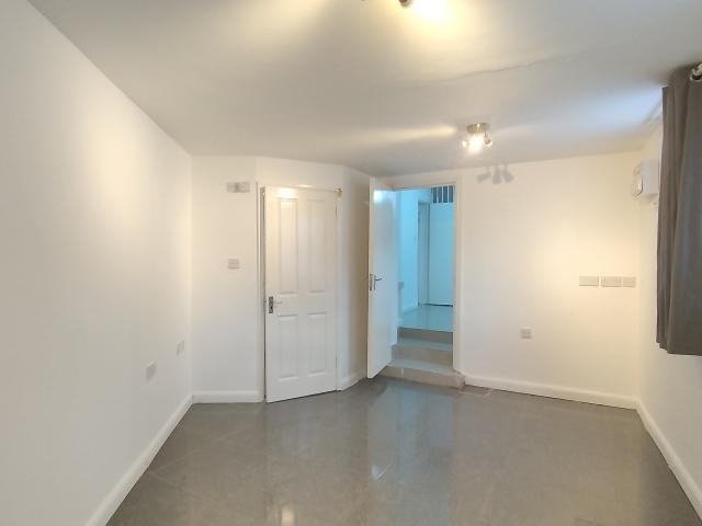House for rent in London Borough of Ealing, Greater London