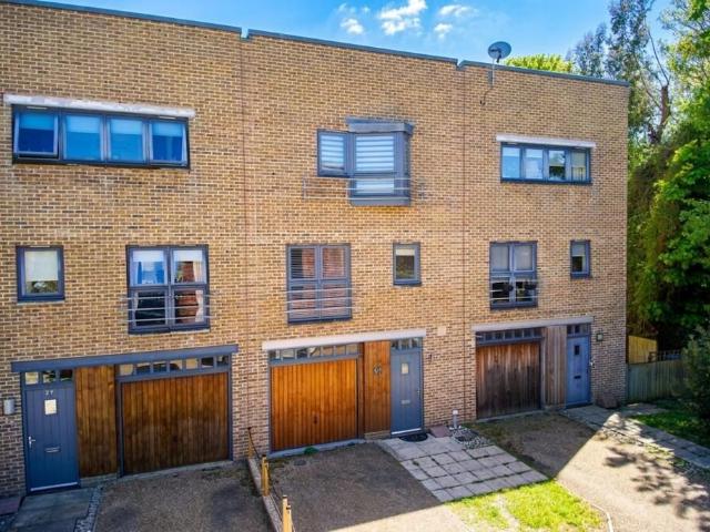 House for rent in East Bank, Norfolk