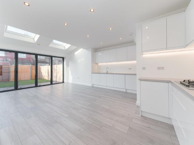 House for rent in Scotch Estate, Greater London