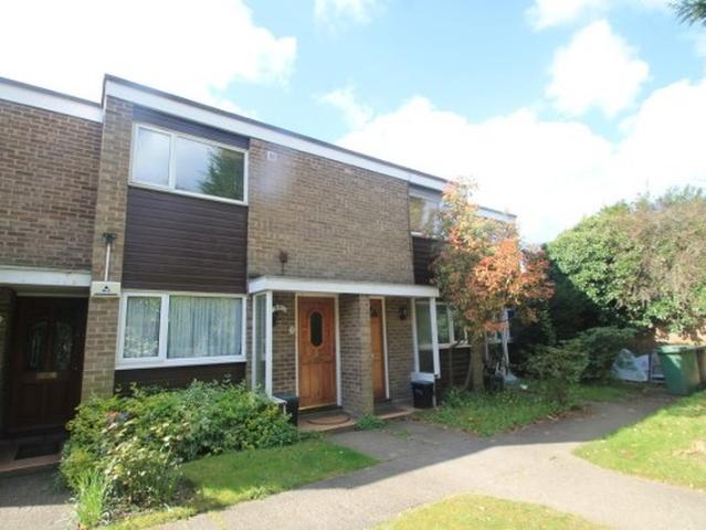 House for rent in Widmore, Greater London