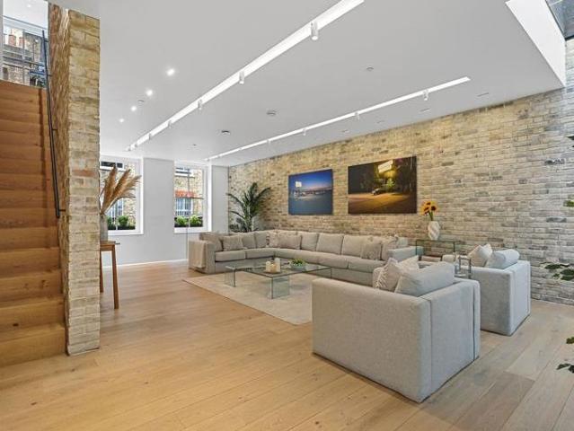 House for rent in Marylebone, Greater London