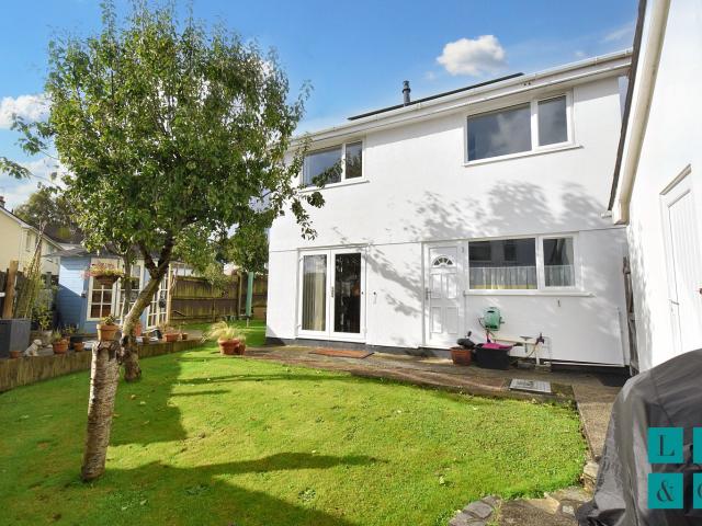 House for rent in Penweathers, Cornwall