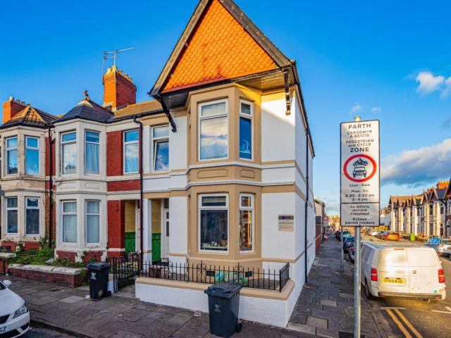 House for rent in Falcon Lodge, Wales