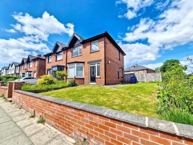 House for rent in Blackford Bridge, Bury