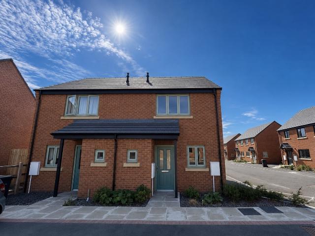 House for rent in Priors Hall Park, Weldon