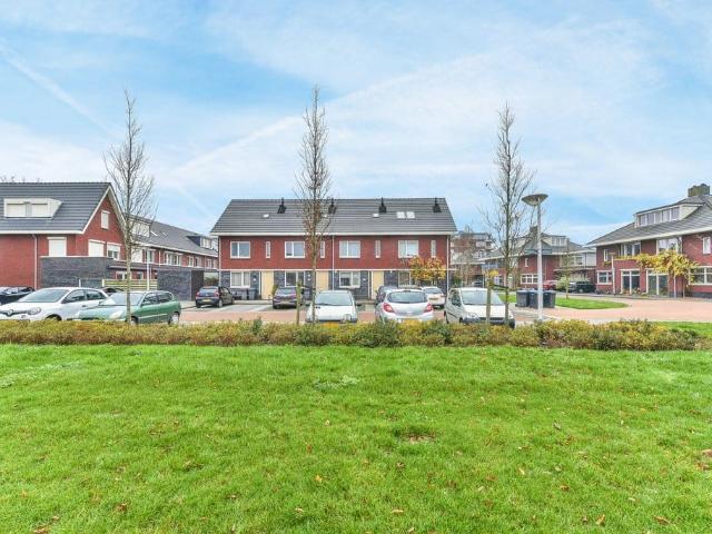 Woning te huur in Uithoorn, Noord Holland