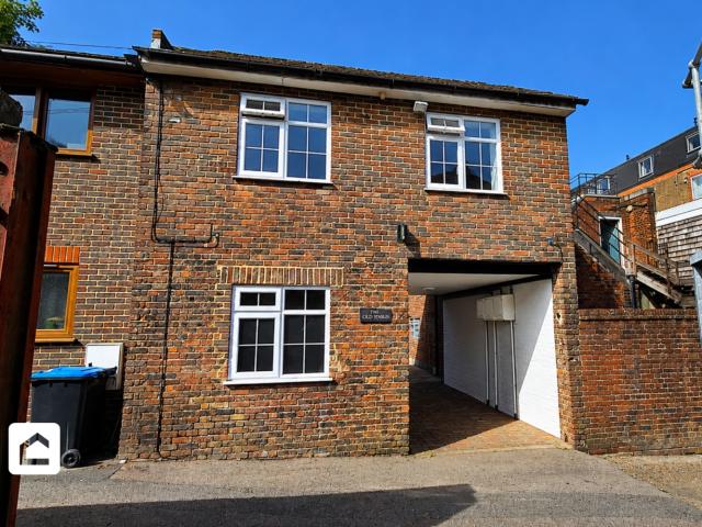House for rent in Hillview, Surrey