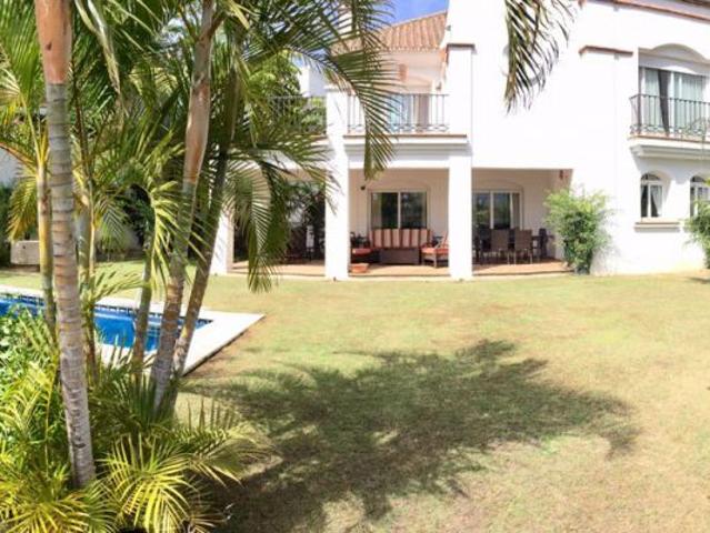 Casa en alquiler en Miraflores, Costa del Sol Occidental