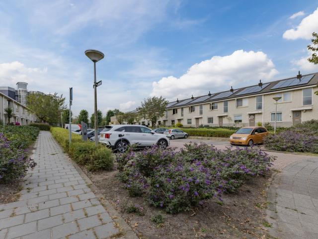 Woning te huur in Velserbroek, Noord Holland
