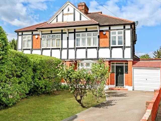 House for rent in Clayhall, Greater London