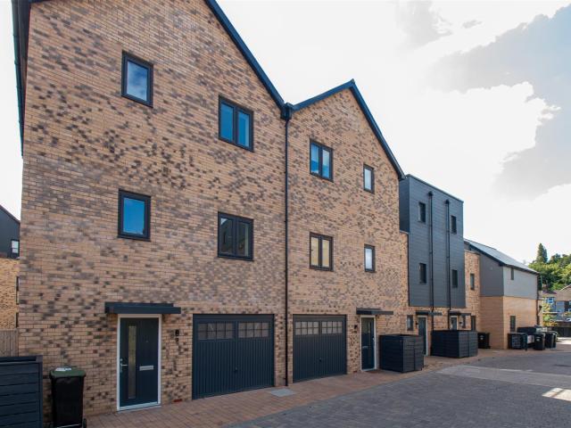 House for rent in Key Street, Suffolk