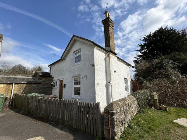House for rent in Midway, Kent