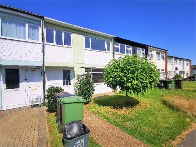 House for rent in Five Acres, Hertfordshire