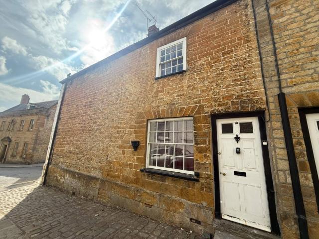 House for rent in Broadshard, Somerset