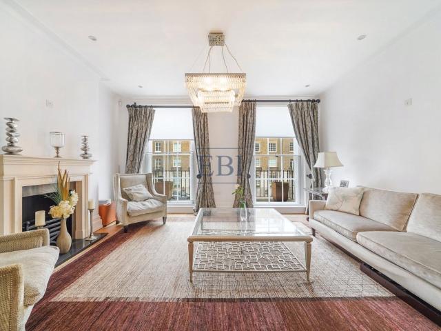 House for rent in Belgravia, Greater London