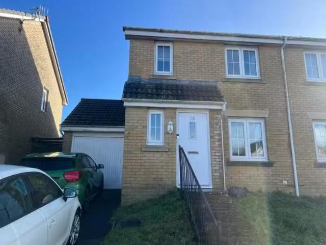 House for rent in Sarn, Wales