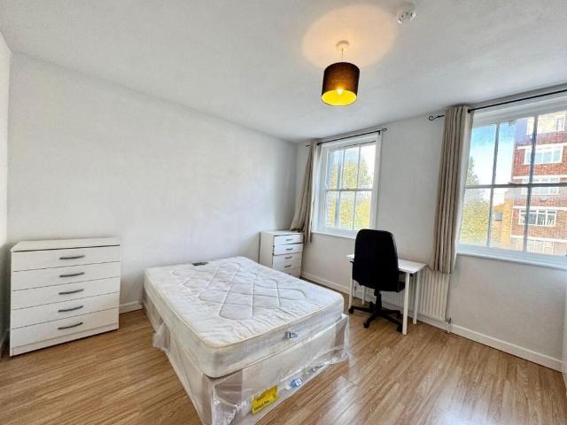 House for rent in Ratcliffe, Stepney