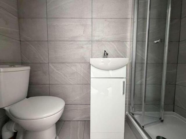 Property for rent in Swindon
