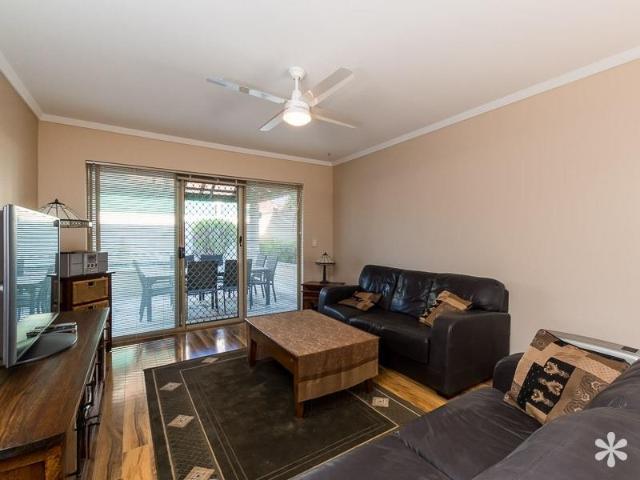 House for rent in Como, Western Australia