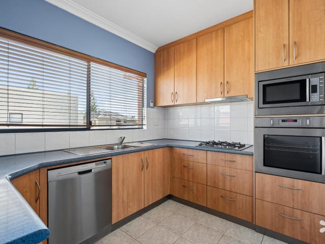 House for rent in Como, Western Australia