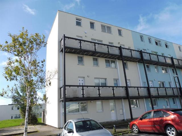 House for rent in Rowner, Middlecroft