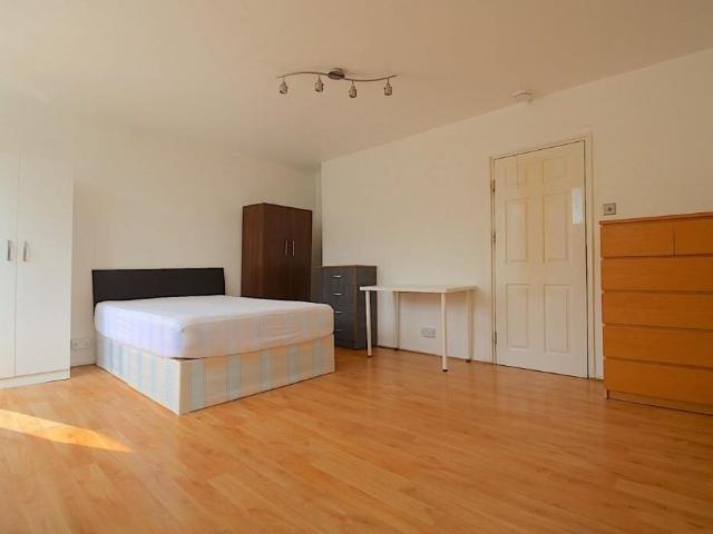 House for rent in Saint Matthias Estate, Poplar Grove