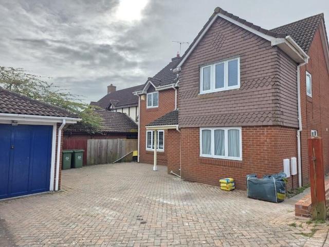 House for rent in Warndon, Worcestershire