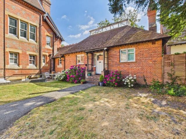 House for rent in Little Sandhurst