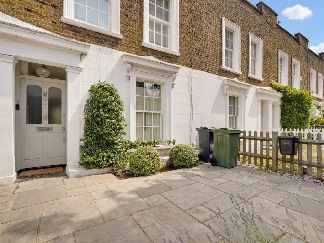House for rent in Clapham, Greater London