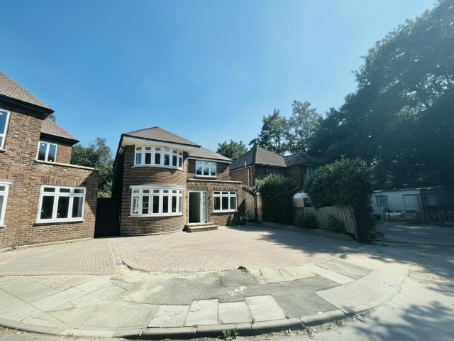 House for rent in Brent Cross, Greater London