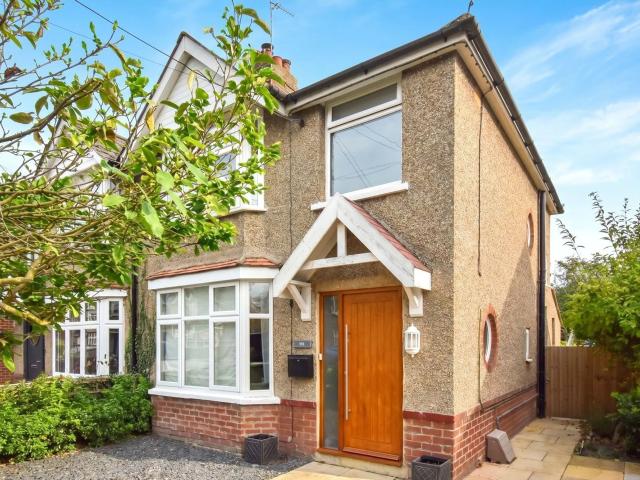 House for rent in Ladygrove, Berrick Salome
