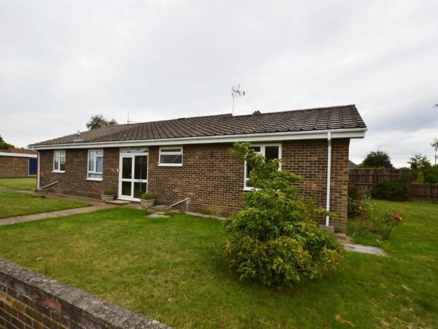 House for rent in Rushmere, Key Street
