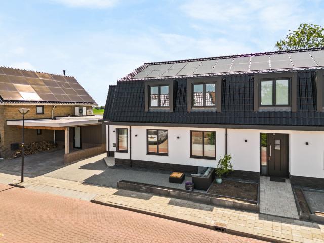 Woning te huur in Langeraar, Zuid Holland