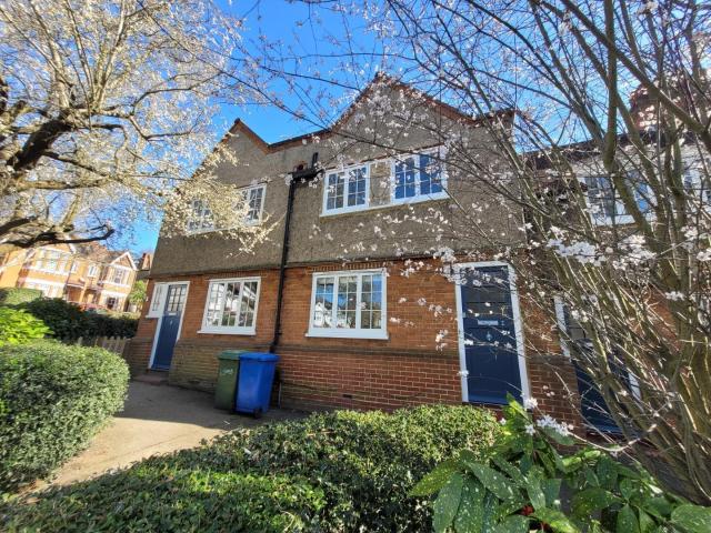 House for rent in Dulwich Village, Greater London
